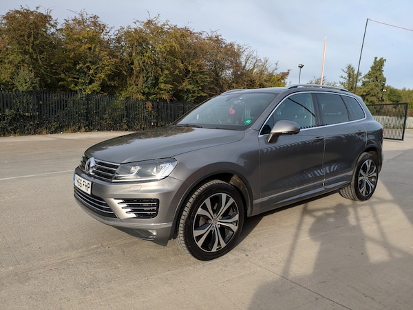 Used Volkswagen Touareg 2016 for sale - 76242822: Photo 3