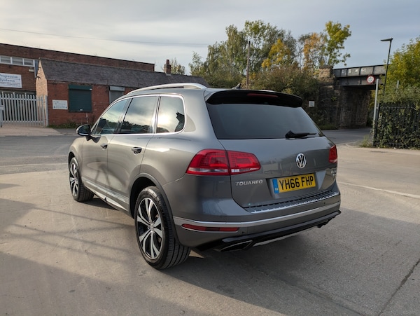 Used Volkswagen Touareg 2016 for sale - 76242822: Photo 7