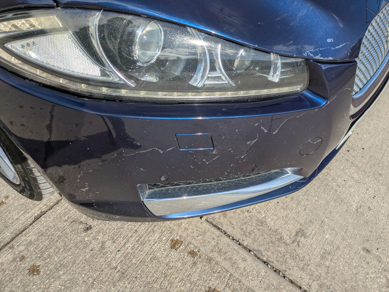 Jaguar XF 2014 (14) - 3.0d V6 Premium Luxury 4dr Auto [Start Stop] - Image 13