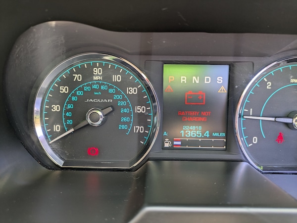 Used Jaguar XF 2014 for sale - 76181967: Photo 24
