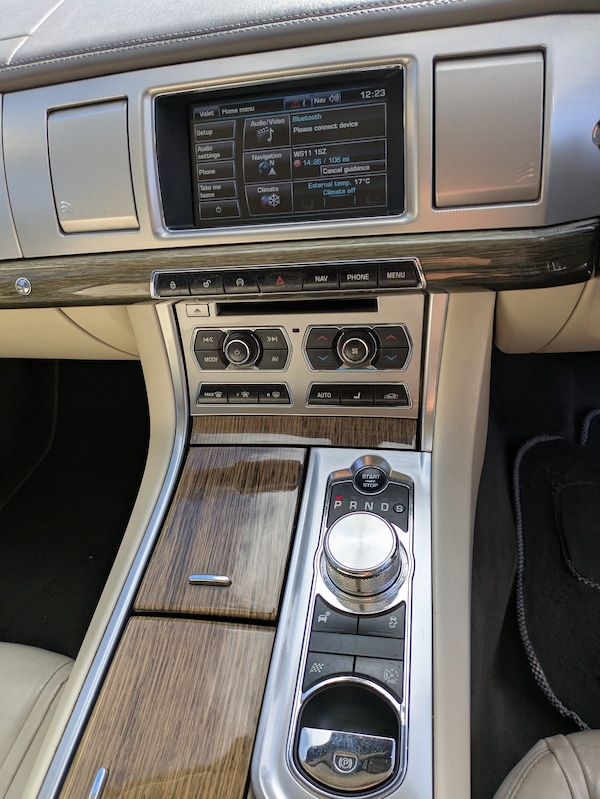 Used Jaguar XF 2014 for sale - 76181967: Photo 25