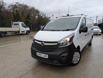 Used Vauxhall Vivaro 2017 for sale - 76542513: Photo