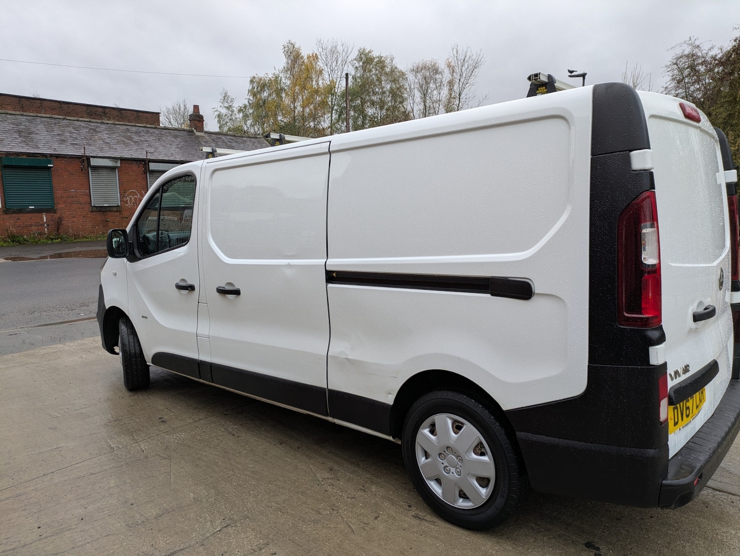 Used Vauxhall Vivaro 2017 for sale - 76542513: Photo 5