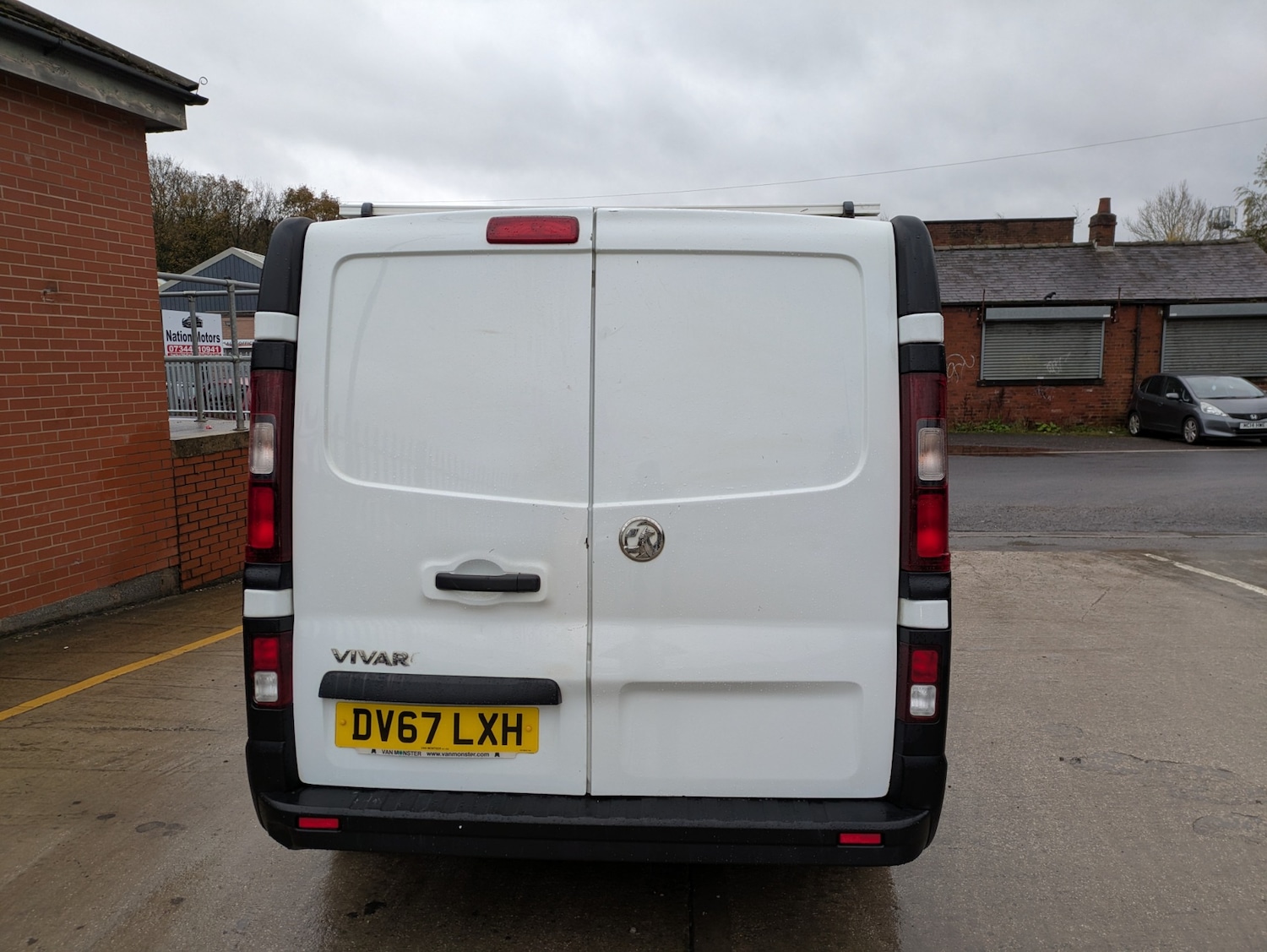 Used Vauxhall Vivaro 2017 for sale - 76542513: Photo 8