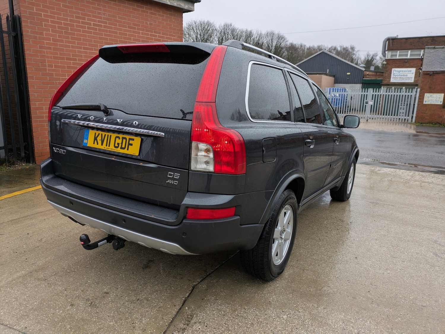 Used Volvo XC90 2011 for sale - 77475308: Photo 11