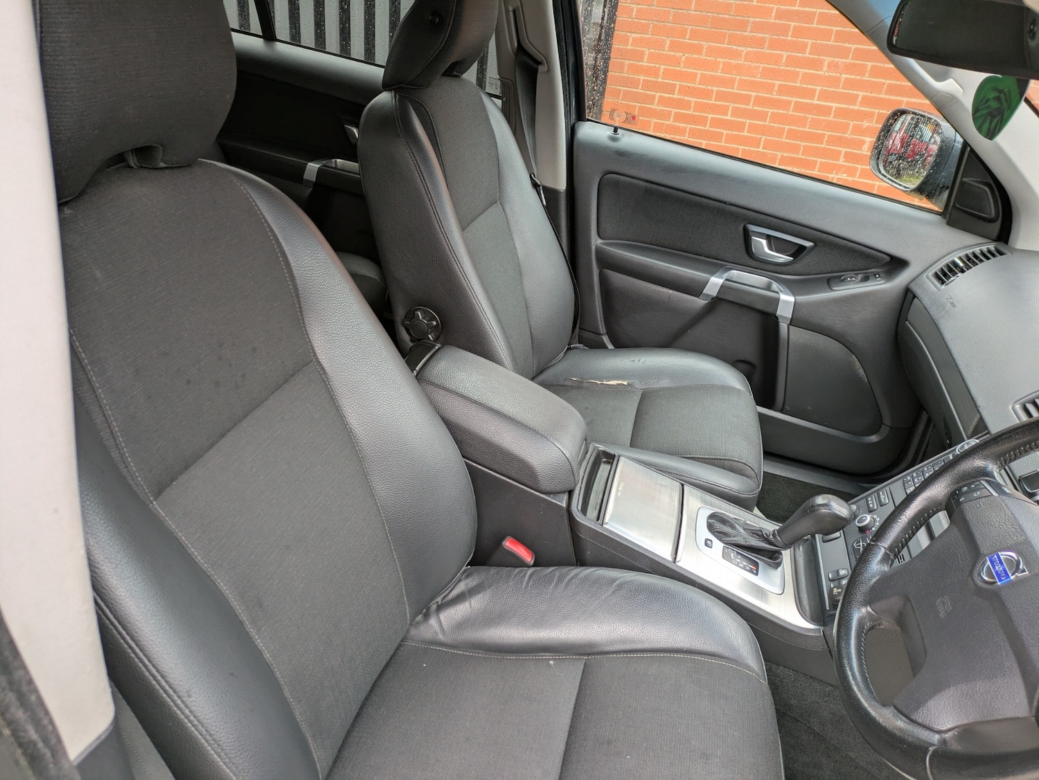 Used Volvo XC90 2011 for sale - 77475308: Photo 28