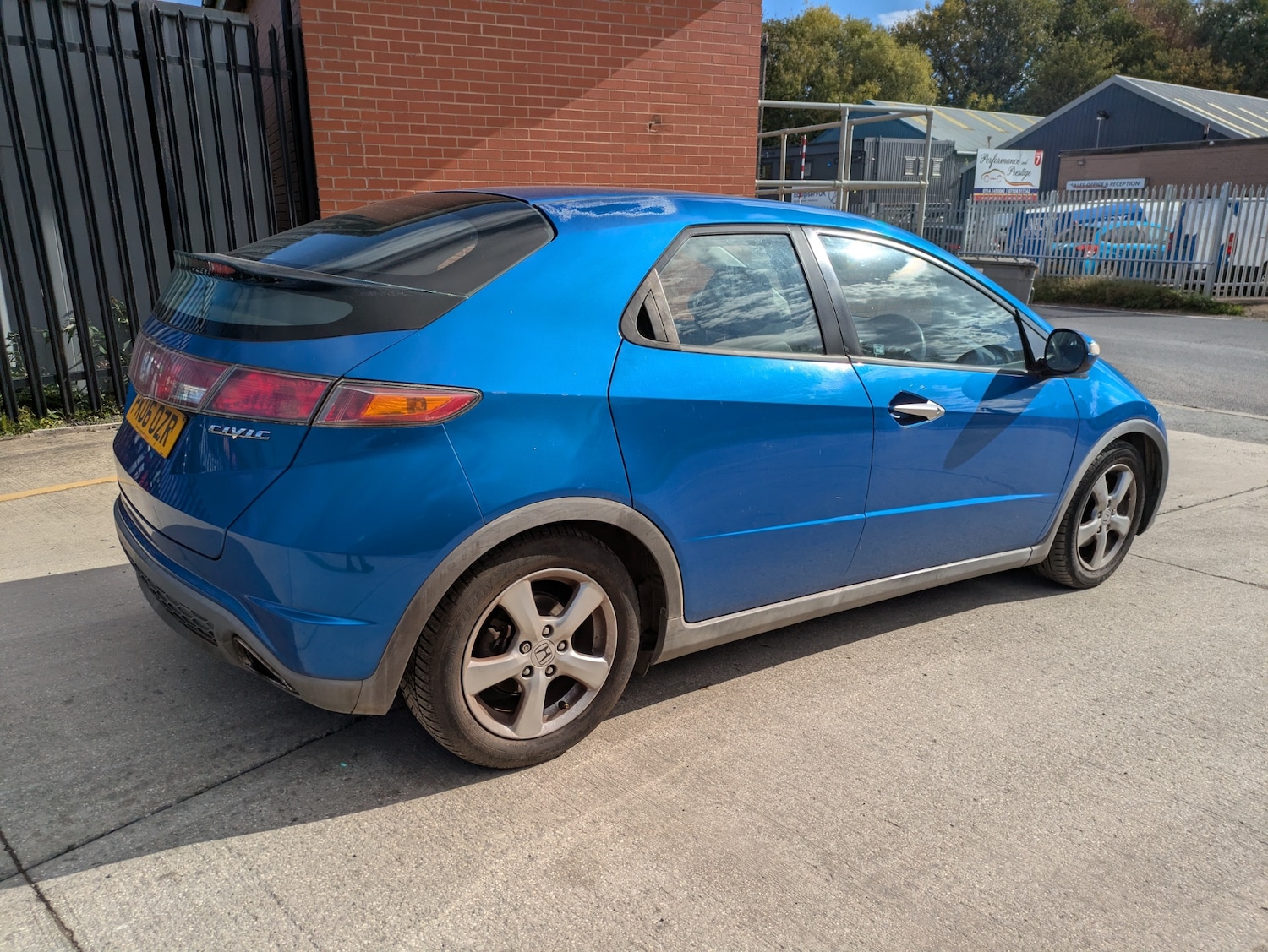 Used Honda Civic 2006 for sale - 76181825: Photo 9