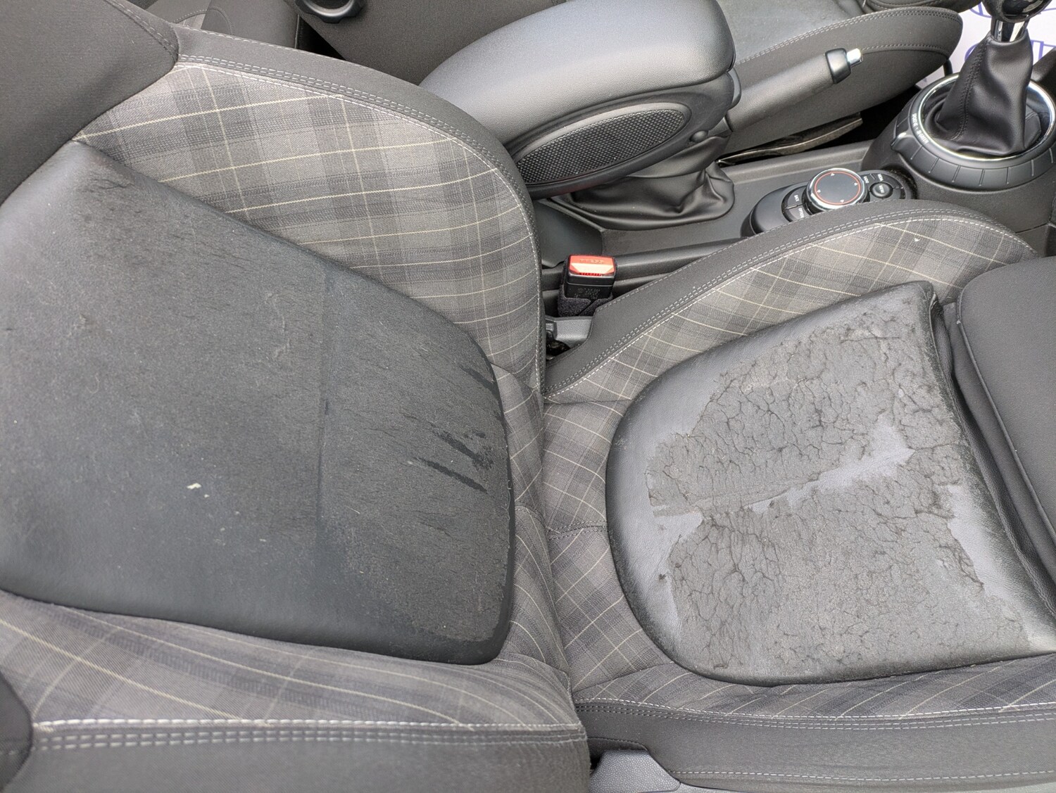 Used MINI Convertible 2016 for sale - 77878385: Photo 25