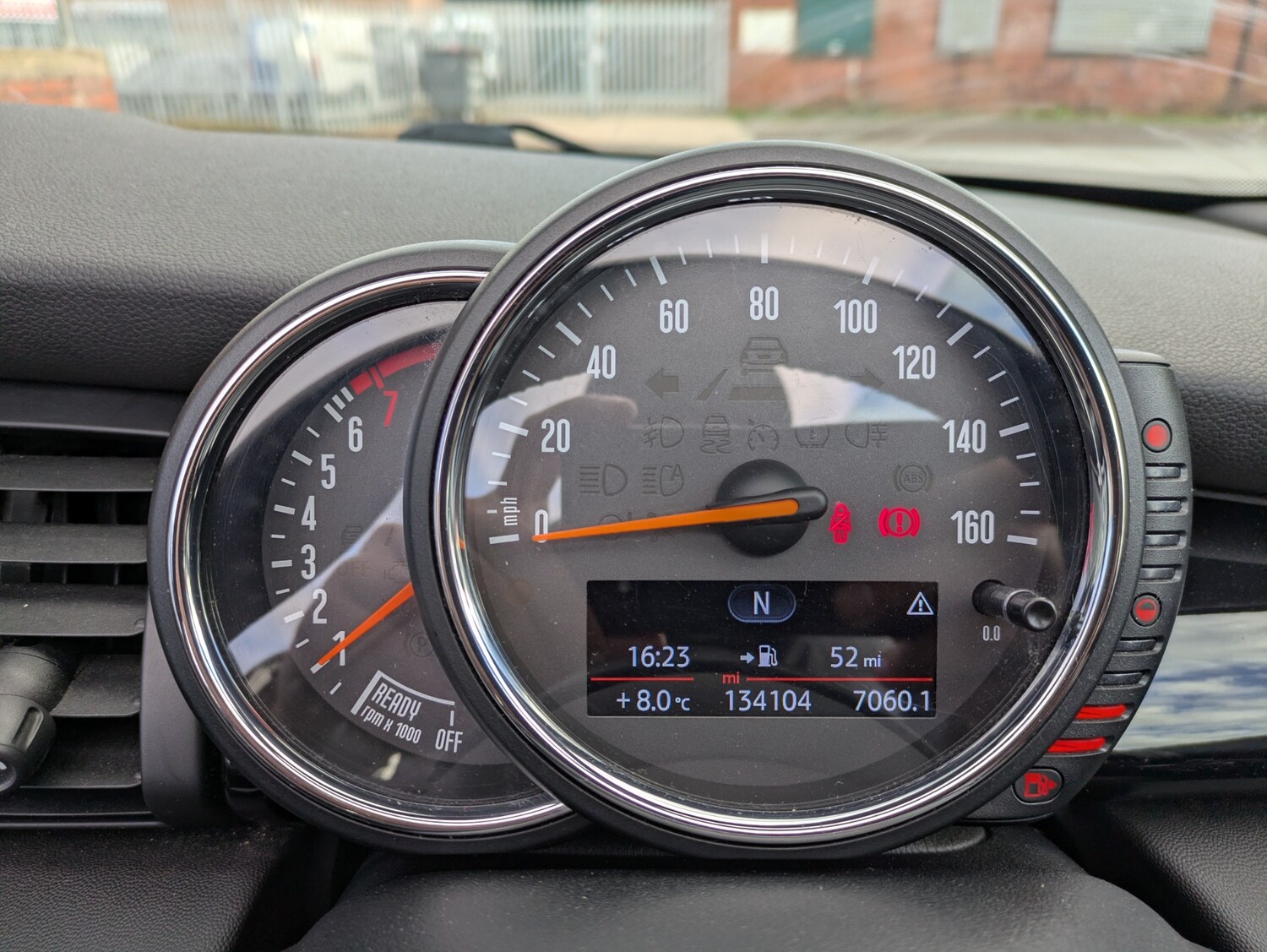 Used MINI Convertible 2016 for sale - 77878385: Photo 27