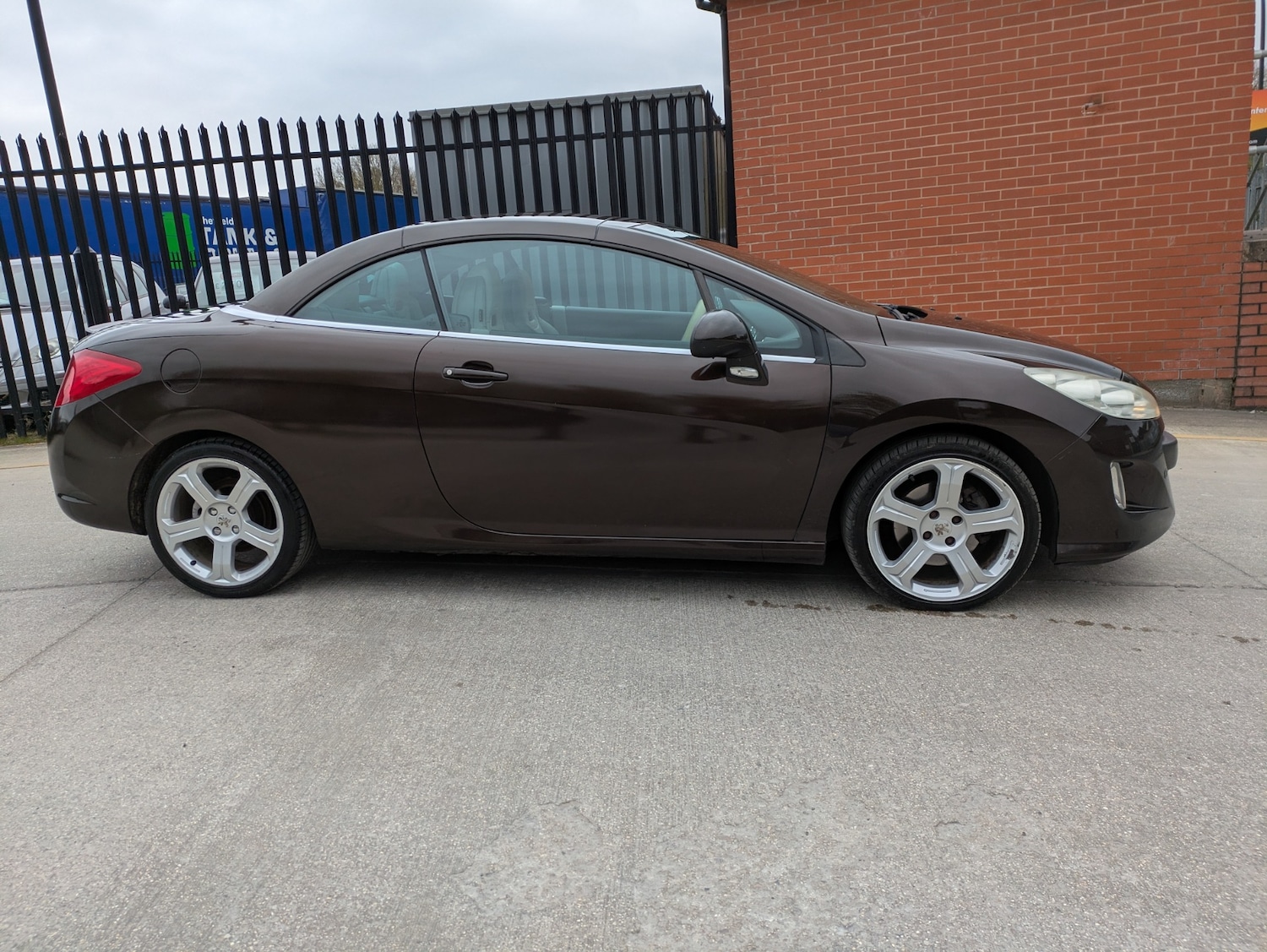 Used Peugeot 308 2010 for sale - 78132046: Photo 13