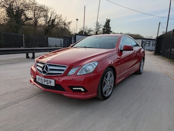 Used Mercedes-Benz E Class 2010 for sale - 79628879: Photo