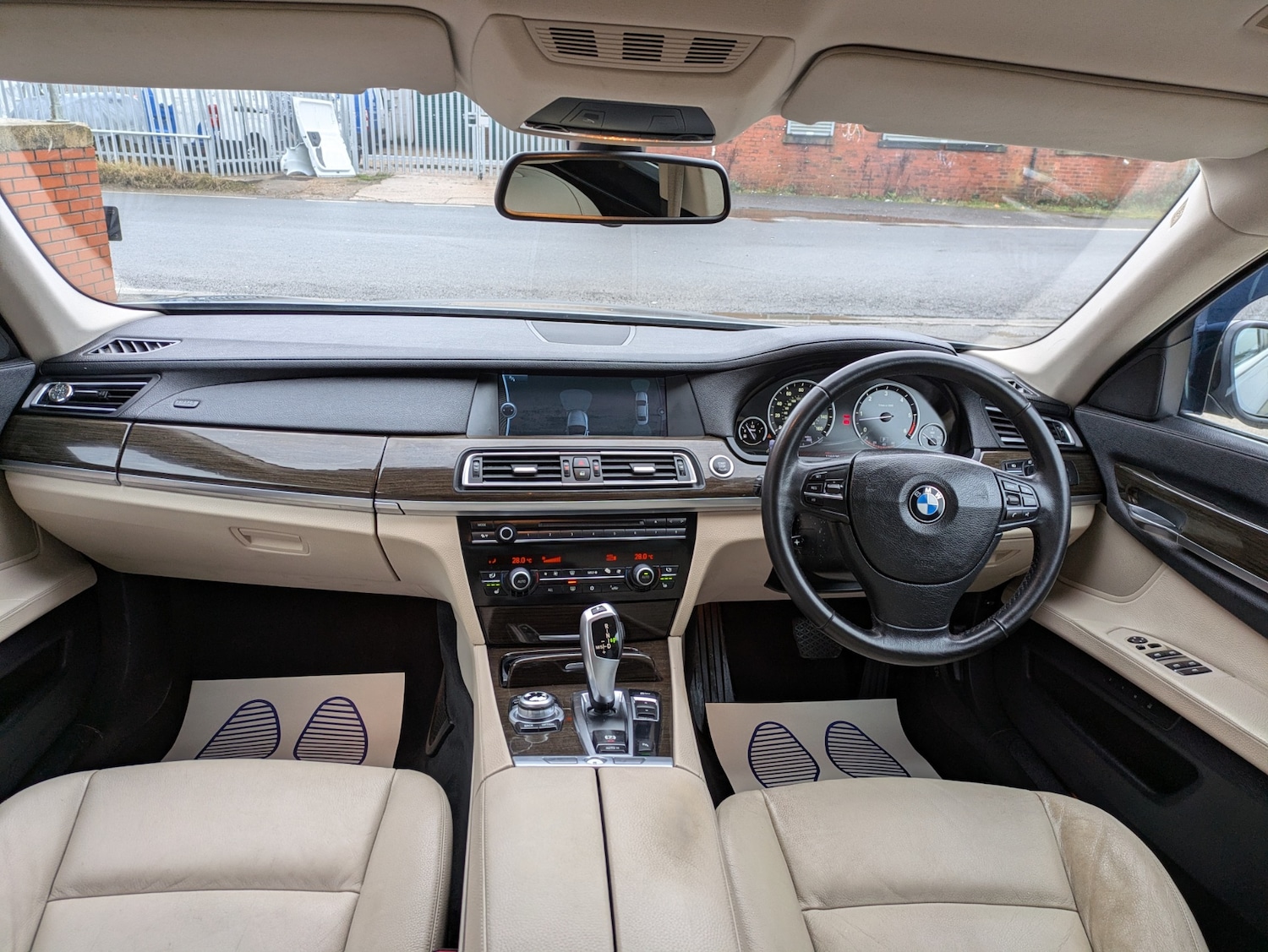 Used BMW 7 Series 2012 for sale - 77271075: Photo 21