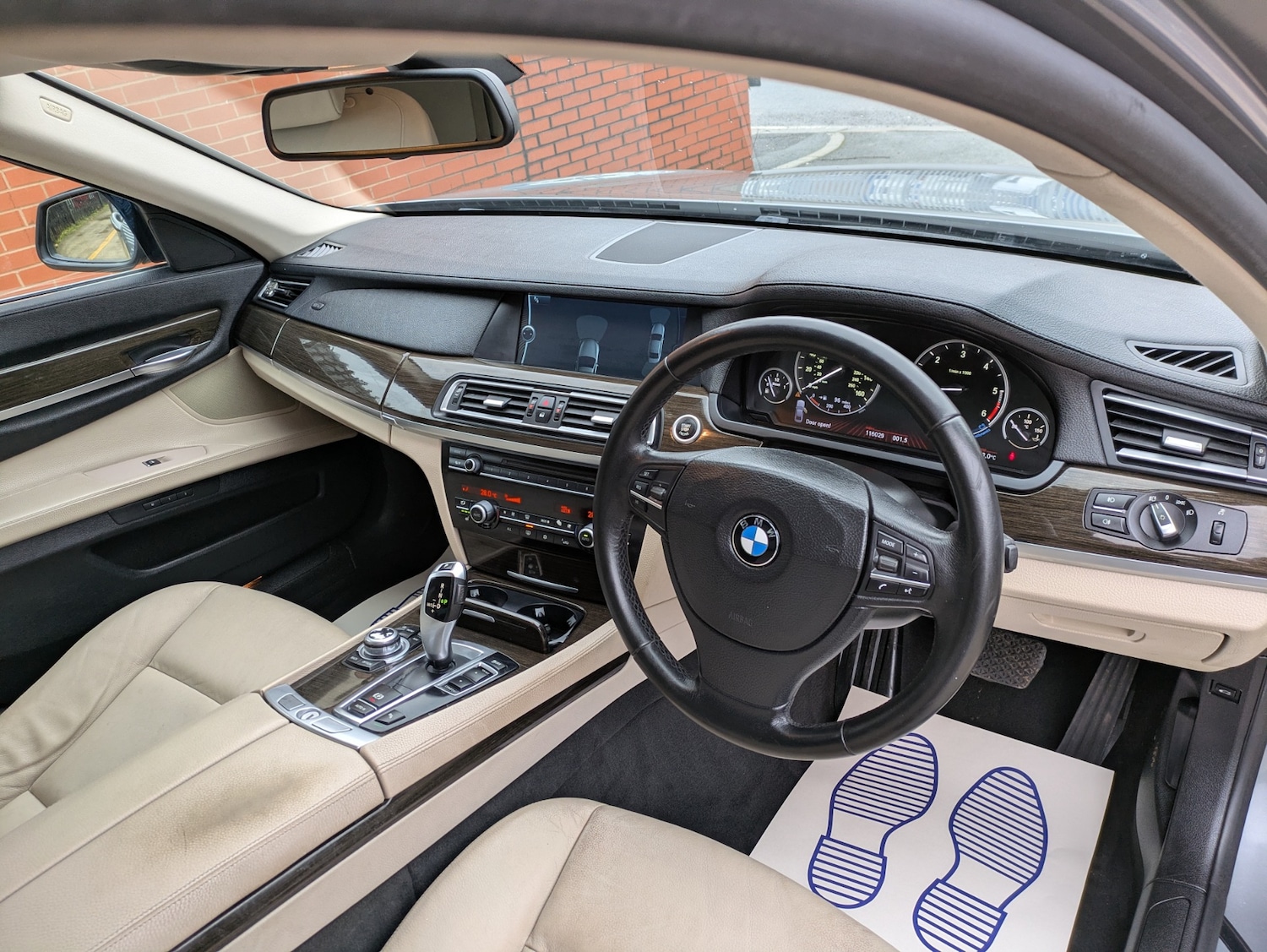 Used BMW 7 Series 2012 for sale - 77271075: Photo 24