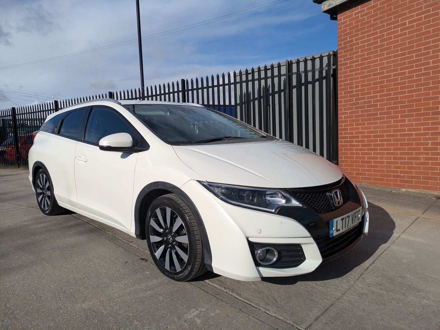 Used Honda Civic 2017 for sale - 78014951: Photo 16