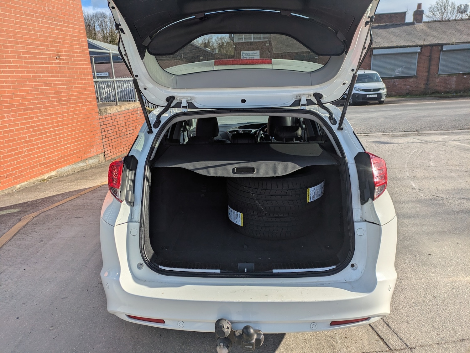 Used Honda Civic 2017 for sale - 78014951: Photo 18