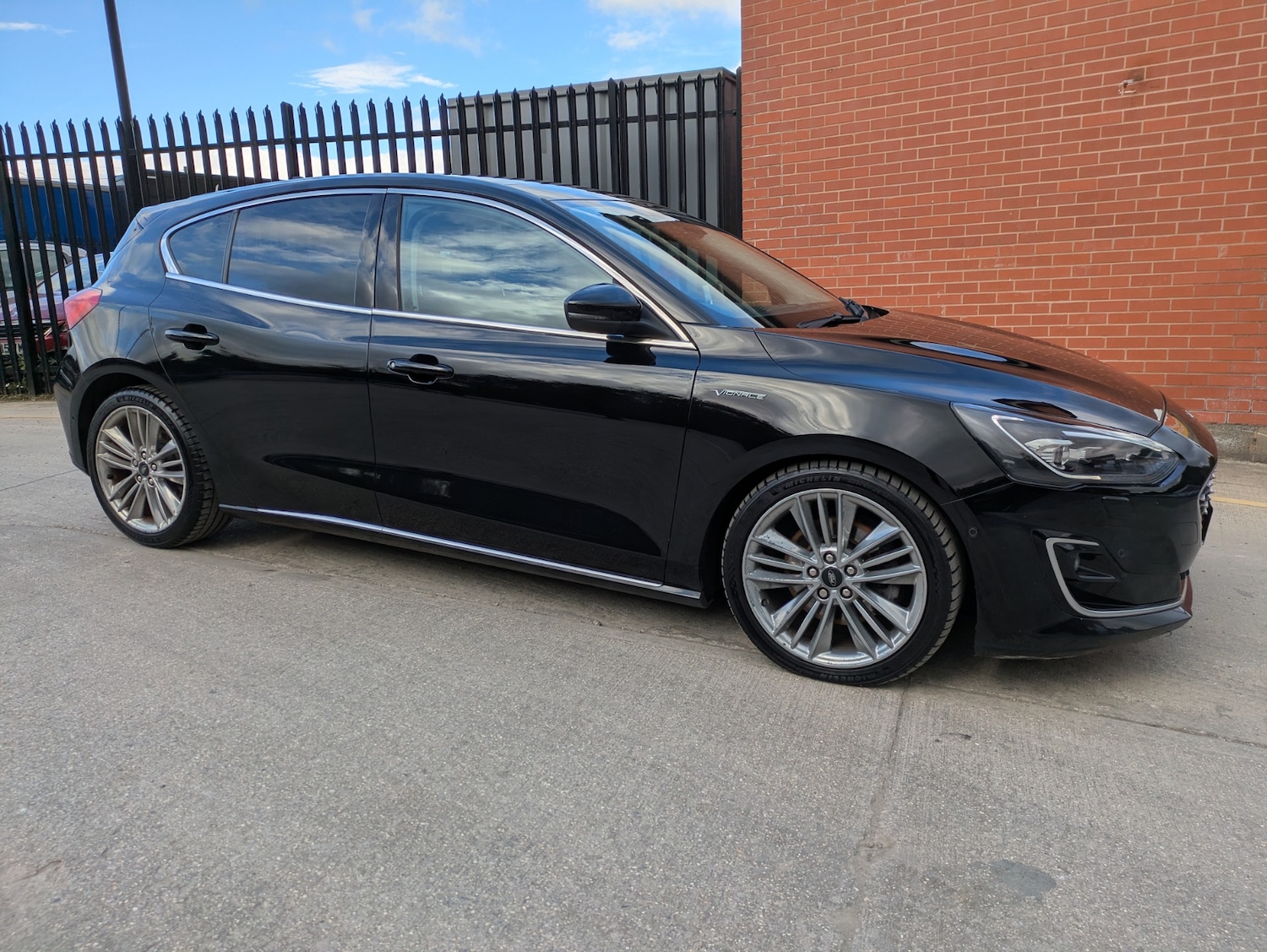 Used Ford Focus 2019 for sale - 75997081: Photo 14