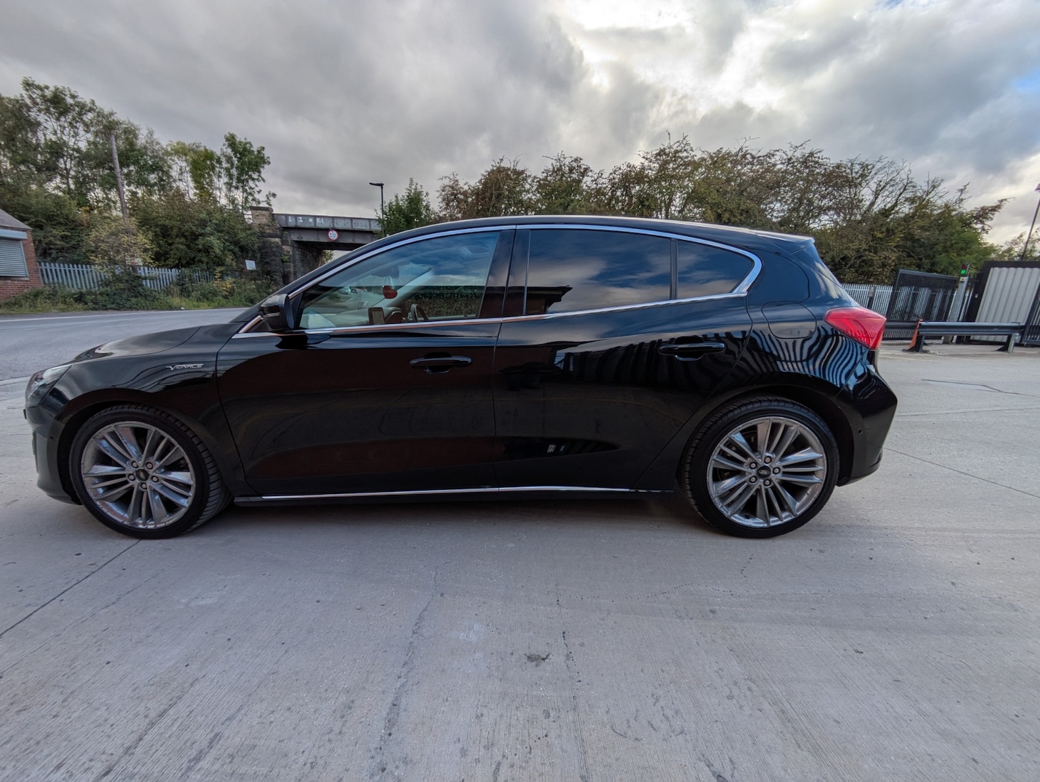 Used Ford Focus 2019 for sale - 75997081: Photo 5