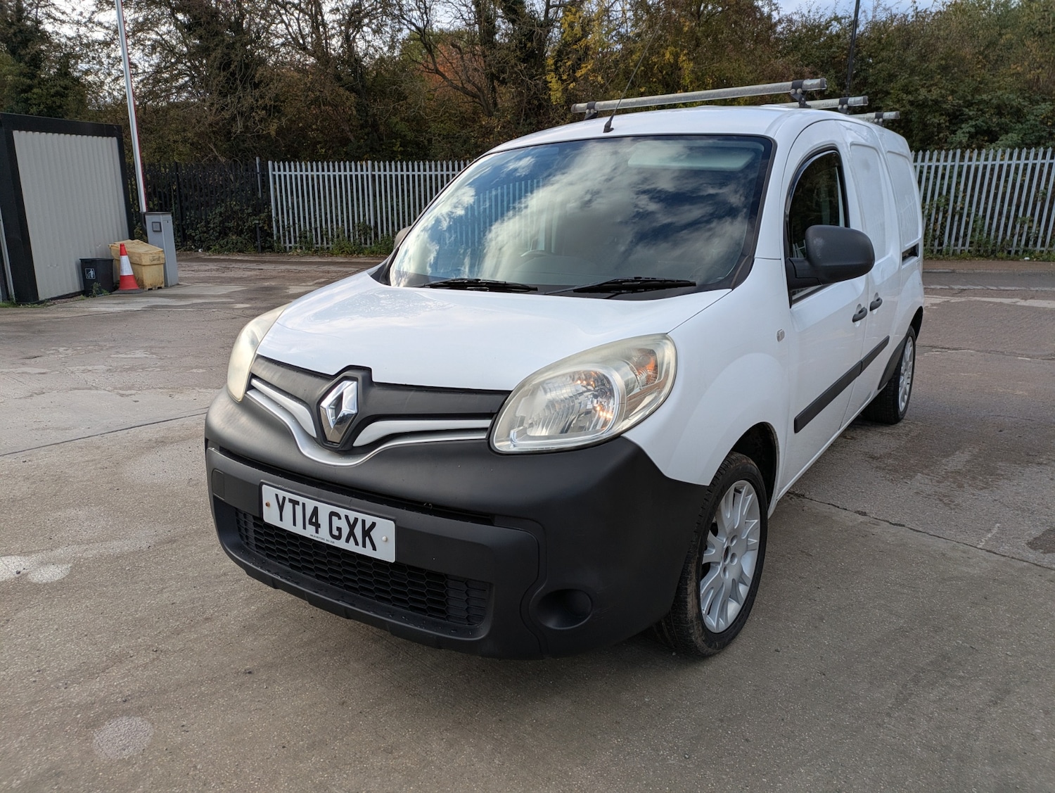 Used Renault Kangoo 2014 for sale - 76383227: Photo 2