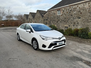 Toyota Avensis feature image