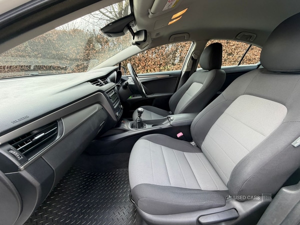 Used Toyota Avensis 2015 for sale - 77840159: Photo 8