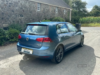 Used Volkswagen Golf 2017 for sale - 75697879: Photo