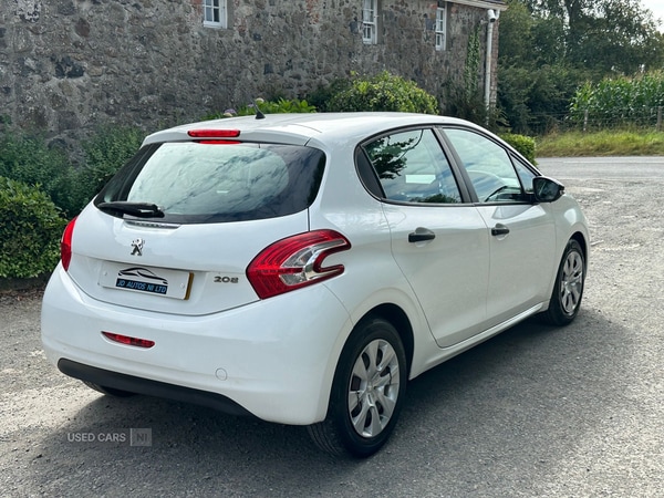 Used Peugeot 208 2013 for sale - 76296231: Photo 6