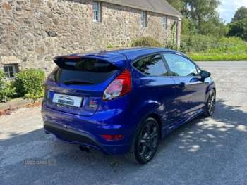 Used Ford Fiesta 2015 for sale - 75141904: Photo