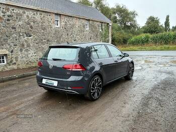 Used Volkswagen Golf 2017 for sale - 79889241: Photo
