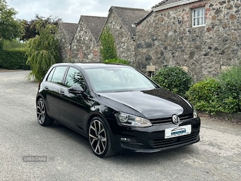 Volkswagen - Golf