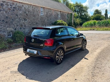 Used Volkswagen Polo 2015 for sale - 79889488: Photo