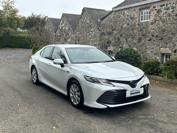 2020 - 2.5 VVT-i Hybrid Design 4dr CVT