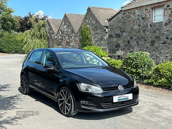 Volkswagen - Golf