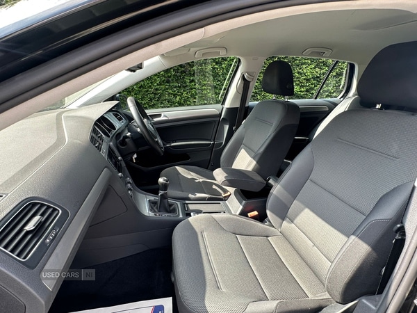 Used Volkswagen Golf 2015 for sale - 76296150: Photo 9