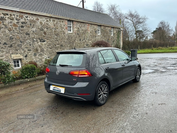 Used Volkswagen Golf 2017 for sale - 77268400: Photo 6