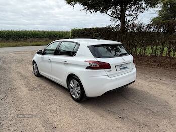 Used Peugeot 308 2015 for sale - 79889477: Photo