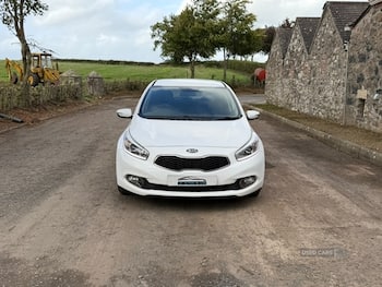Used Kia Ceed 2014 for sale - 79889513: Photo