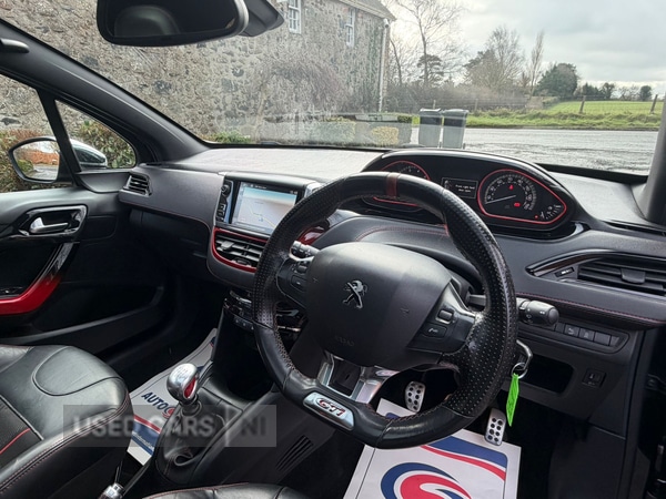 Used Peugeot 208 2015 for sale - 77587706: Photo 16