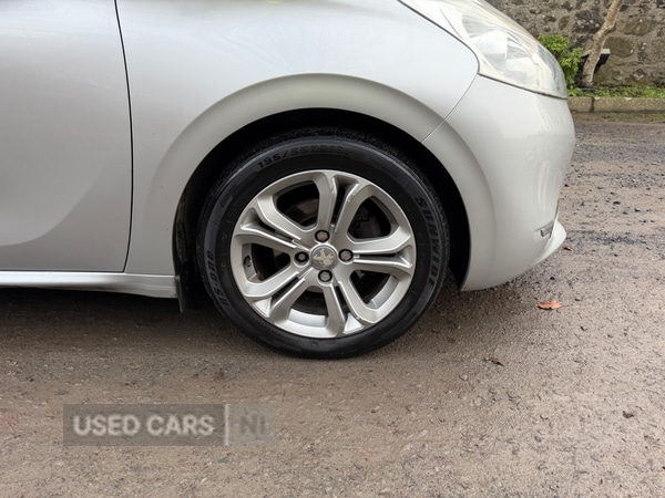 Used Peugeot 208 2015 for sale - 77511701: Photo 12