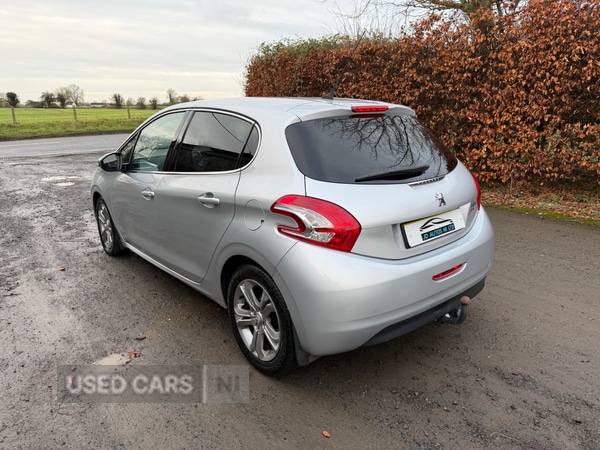 Used Peugeot 208 2015 for sale - 77511701: Photo 6