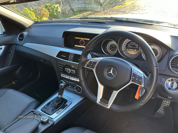 Used Mercedes-Benz C Class 2012 for sale - 76937046: Photo 16
