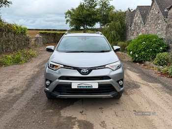 Used Toyota RAV4 2017 for sale - 79566447: Photo