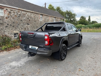 Used Toyota Hilux 2023 for sale - 79349852: Photo