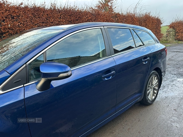 Used Toyota Avensis 2016 for sale - 76953704: Photo 14