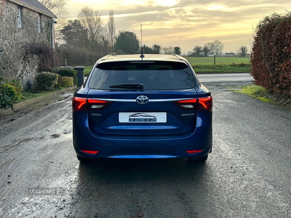 Used Toyota Avensis 2016 for sale - 76953704: Photo 5