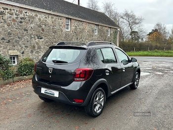 Used Dacia Sandero Stepway 2019 for sale - 76562602: Photo