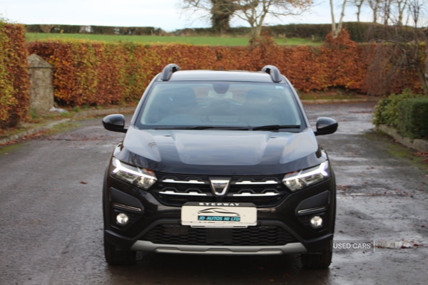 Used Dacia Sandero Stepway 2021 for sale - 76296296: Photo 2