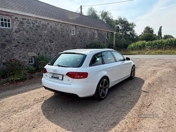 Used Audi A4 2011 for sale - 79658940: Photo