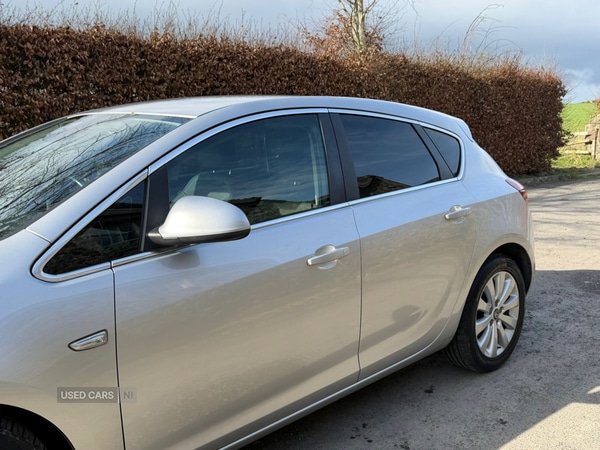 Used Vauxhall Astra 2011 for sale - 77854867: Photo 9