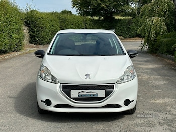 Used Peugeot 208 2013 for sale - 76043546: Photo