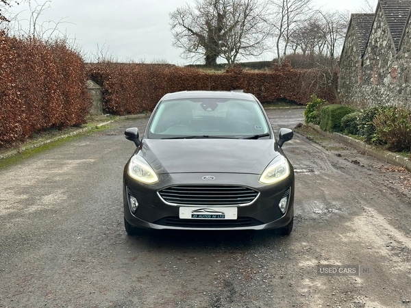 Used Ford Fiesta 2018 for sale - 76936958: Photo 2